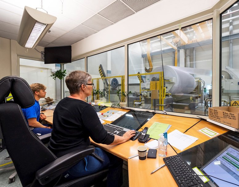 ABB levererar nytt driv- och automationssystem för modernisering av rullmaskin på Arctic Paper Grycksbo